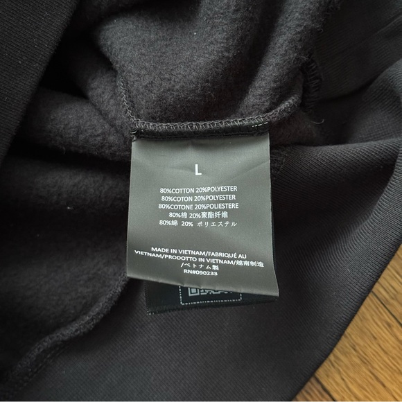 Fear of God Essentials Classic Hoodie NWT - Picture 8 of 8